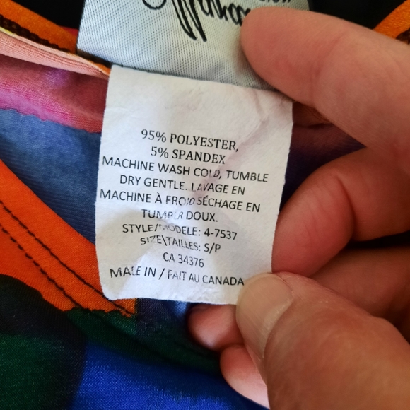 Colourful, easy dressy t-shirt - Picture 6 of 6